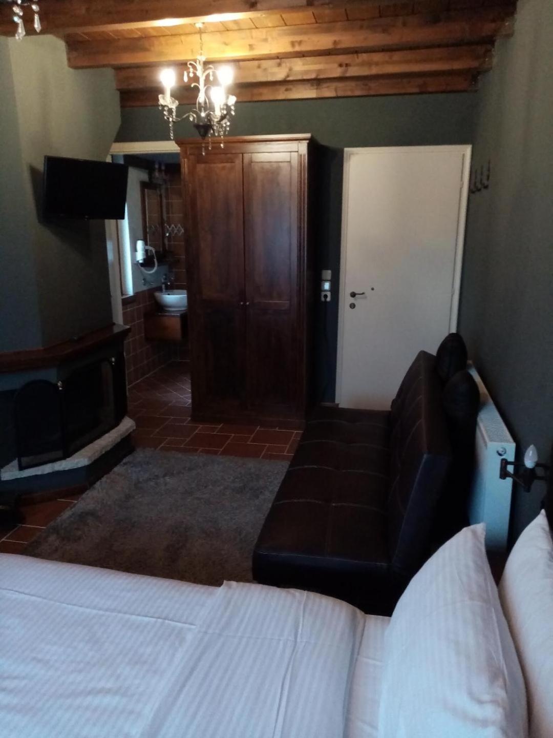 Guesthouse Katafygio Arachova Luaran gambar